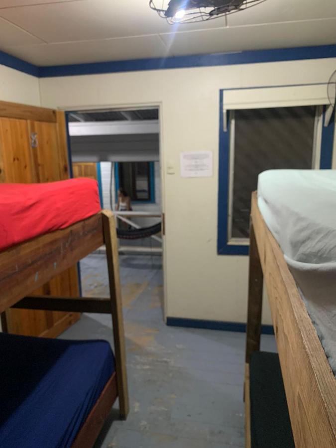 Paradise Divers Hotel Utila Dış mekan fotoğraf